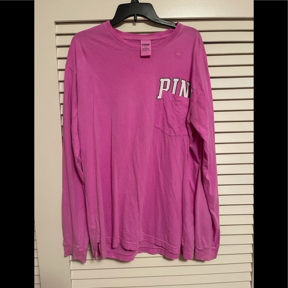 PINK Victoria's Secret Tops - Victoria’s Secret pink crew